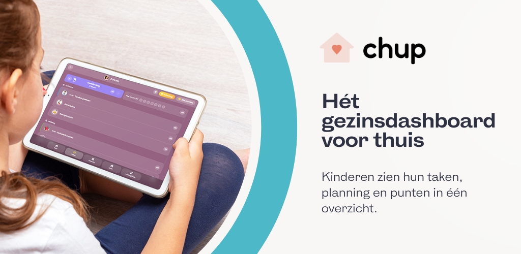 Digitaal planbord met de gezinsagenda en taken op een scherm thuis